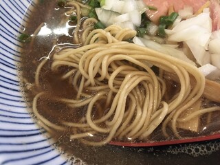 Chuukasoba Tagaya - 濃いめのスープ♪パツゴワな麺♪