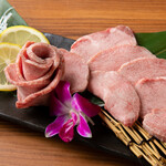 焼肉ダイニング たじまや庵 - 極上タン