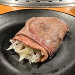 焼肉 犇 - 炙り牛タンしゃぶ