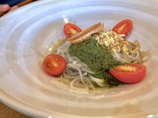 Fattoria Komoto - 自家製バジルとくるみの冷やかけ蕎麦