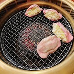 焼肉ホルモン 山水縁 - 