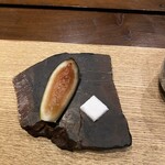 早苗饗 - 無花果と薄荷糖。薄荷糖は最後の〆に頂いて下さいとのことでした