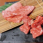 焼肉ホルモン 山水縁 - 