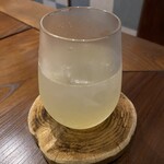 早苗饗 - 2杯目は数量限定の「季節の自家製ドリンク」