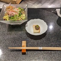 鉄板焼 しろや 銀座亭 - 先付、彩りサラダ