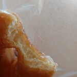 Krispy Kreme Doughnuts - 温めたドーナツも美味しい