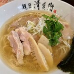 麺匠 清兵衛 - 鶏チャーシュー×2 豚チャーシュー×1 たけのこ等