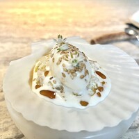 ad hoc  - 帆立、梨、黄ニラ、帆立のアイスと胡麻油