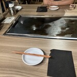 Hokkai Monja Teppan Shabushabu Kibori - テーブル席