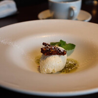 ワカヌイ グリル ダイニング バー 東京 - 