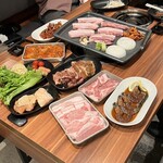 韓国焼肉食べ放題専門店 コギロ - 