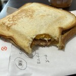 耳までおいしいホットサンド専門店 イエローサンド - 