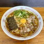 福ちゃんラーメン - 月見ラーメンの大¥800。