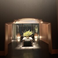 ブルガリ ラウンジ - 