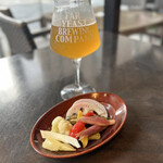 FAR YEAST TOKYO Brewery&Grill - 