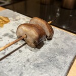 地葉 栄 - しいたけ