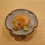 すし処 睦月 - 甘えびづけ、みそを添えて