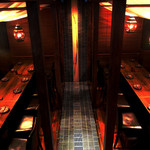 Tosaka-na Dining Gosso - 鏡の扉の先には温かい木の温もりの中で最大２５名様まで可能なテーブルパーティスペースが！