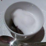 OTTO SETTE - 巨峰とローズウォータームースのドルチェ。