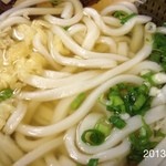 誠うどん - 2013.10.16(水) 14時 かけ小150円 感動なグミ的グニュ感 (^_^)v