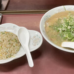 大黒ラーメン - セットメニューはなく単品で頼みますがセット以下の770円