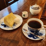 珈琲舎 蔵 - シフォンケーキとアメリカンコーヒー