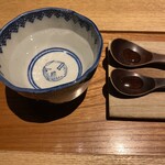 早苗饗 - 白湯に蜂蜜を添えて頂くのが、なかなか乙
