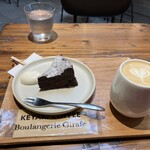 KEYAKI COFFEE - ガトーショコラとラテ