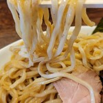 麺や 紡 - 麺リフト