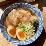 ピュアスープラーメン シズク - 