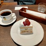 CAFE FACON BASE Tokyo. - 