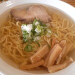 中華食堂　一番屋 - 濃いめのスープだがなれれば美味かも…(笑)