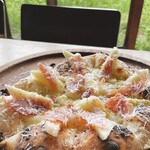 山岡ピザ - 