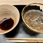 緒方 - 蓮糸　蓮根のでんぷんで作ったお菓子