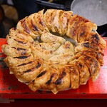 新ちゃん - 焼き餃子(1人前 6個 250円  5人前②)