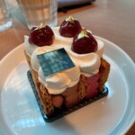 ザ・リッツ・カールトン カフェ＆デリ - アメリカンチェリーのミルフィーユ