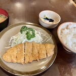 Tonkatsu IKEDA - ランチタイムサービス ロースカツ定食