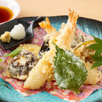 Assorted seasonal Tempura