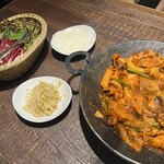 炭火焼肉・韓国料理 KollaBo - 