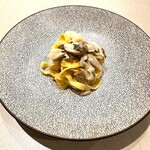 Ristorante hideki nakagawa - 自家製パスタ　タリアテッレイタリア産ポルチーニと北海道産帆立のクリームソース