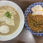 ヌードル＆スパイスカレー 今日の1番 - 濃厚煮干ソバ＋本日のカレー(キーマカレー)