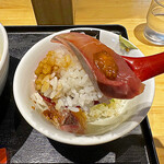 超純水採麺 天国屋 - 「天然鰤漬け」に「雲丹醤油」でいただきます