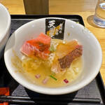 超純水採麺 天国屋 - スープを注いで「鯛茶漬け」に