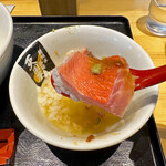 超純水採麺 天国屋 - 分厚い金目鯛から自家製「ポン酢わさび」と共にいただきます