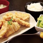Kushidoragon - 大分名物鶏天定食