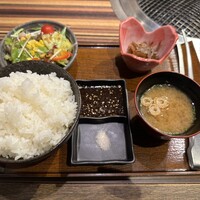 近江牛専門店 万葉 まえだ亭 - 