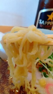 Ramendokorokikuchiyuushiyokudou - モッチモチの麺