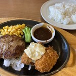 Kokosu - ハンバーグ＆牡蠣フライ ランチ
                        ごはんは普通盛りです