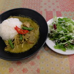 マンゴツリーカフェ - 鶏のグリーンカレー