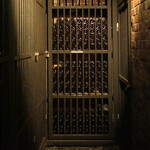 牛久シャトー レストラン - ここも貯蔵庫としても、